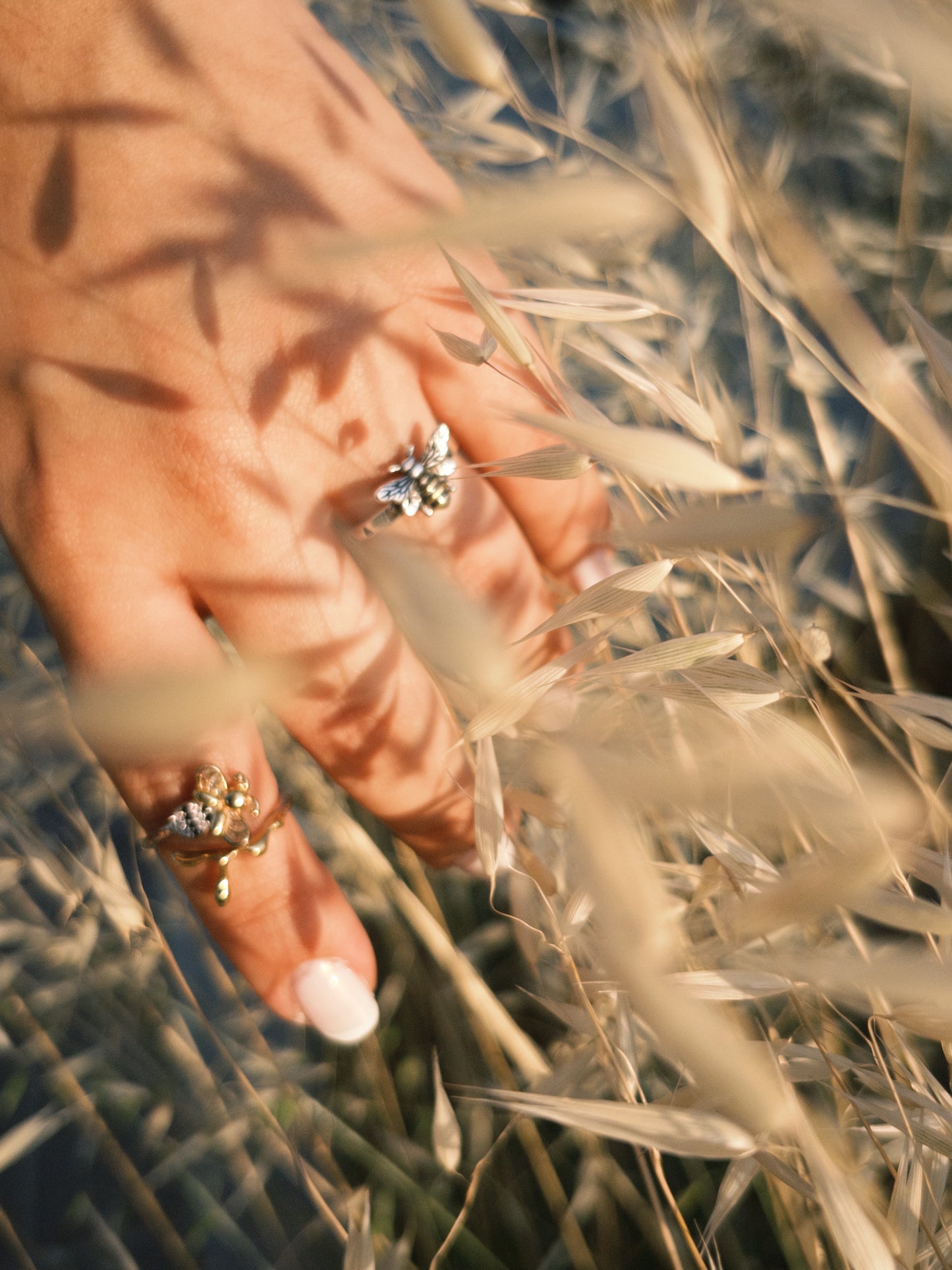 Anillo de Plata Pequeña Abeja