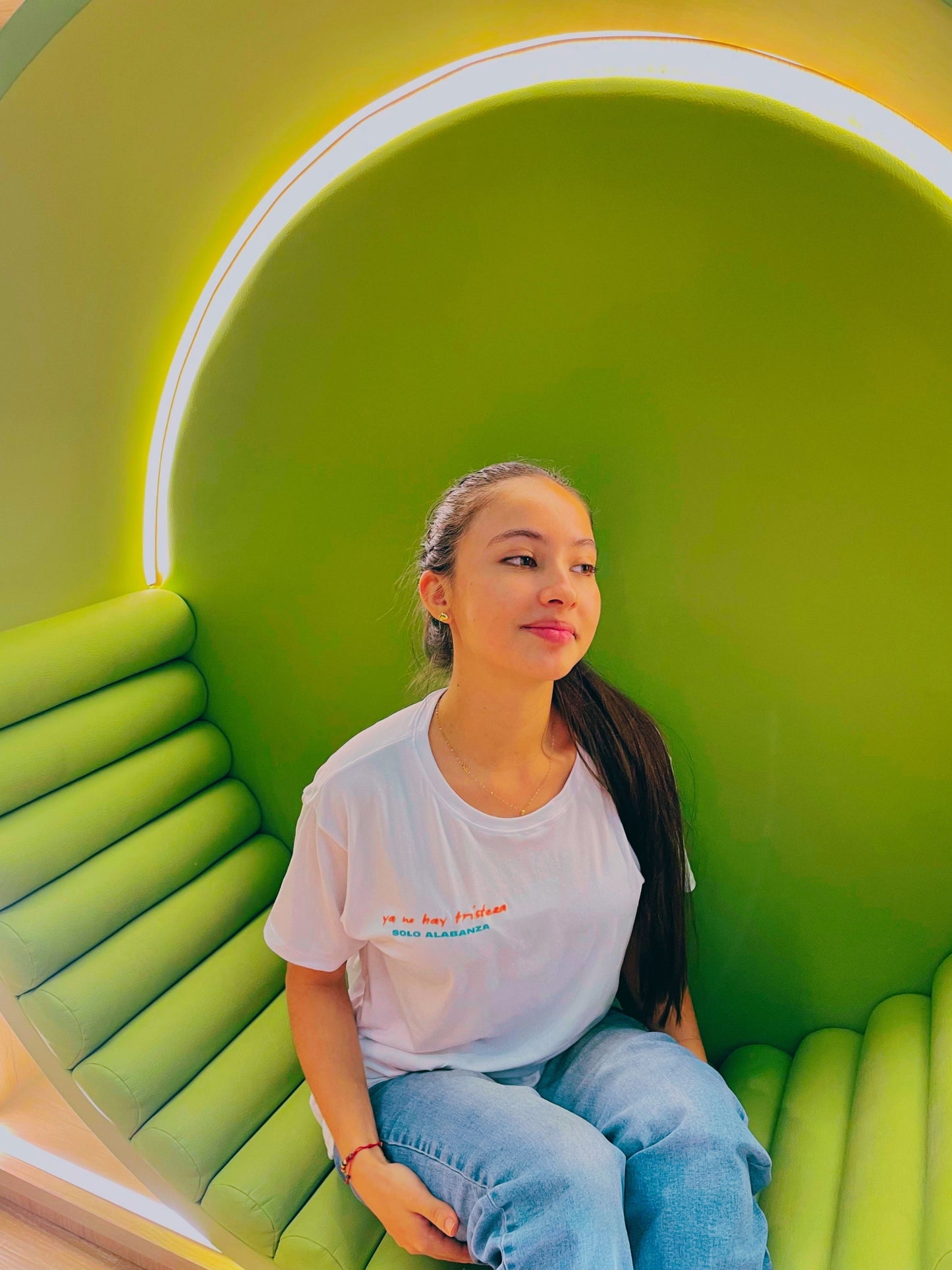 Ya no hay tristeza, solo alabanza – Camiseta Oversized